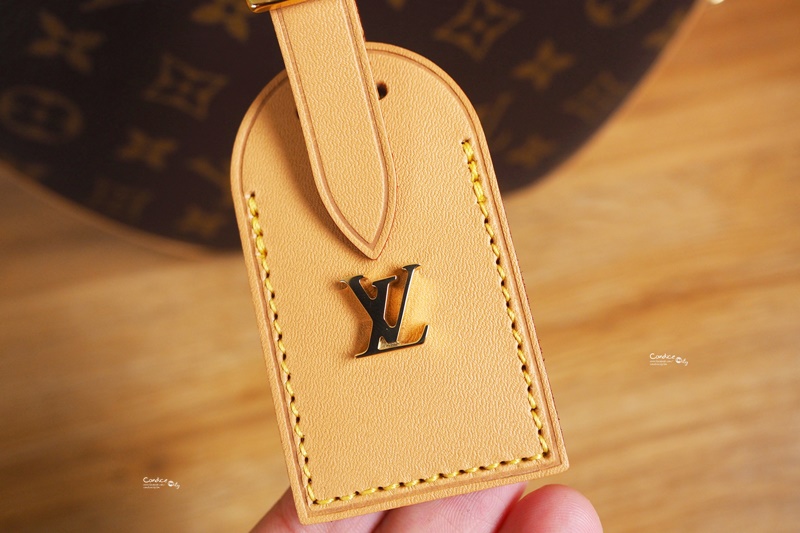 前面吊牌写着lv,五金真的美的无话可说.