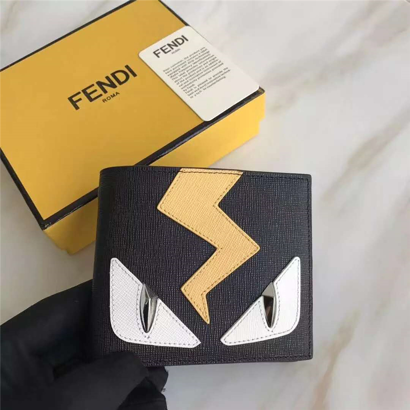 FENDI 芬迪小怪兽眼睛额头闪电白叻钉十字纹罗马SELLERIA横式皮夹
