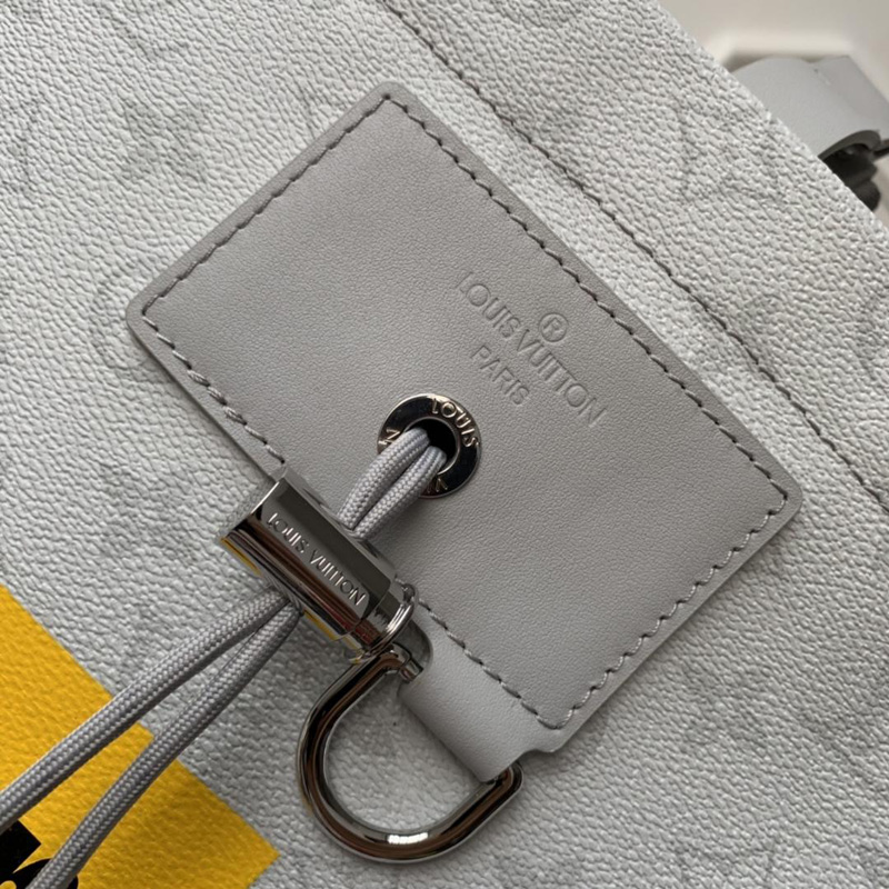 M44616 LV CHALK 双肩包 Monogram老花1854印花图案 LV背包 白花