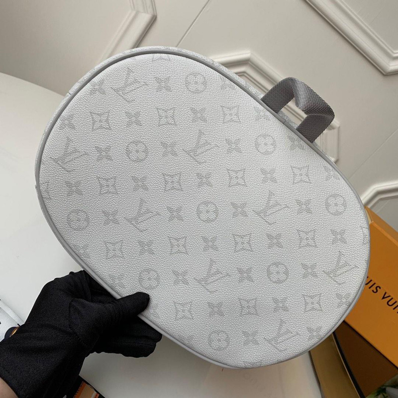 M44616 LV CHALK 双肩包 Monogram老花1854印花图案 LV背包 白花