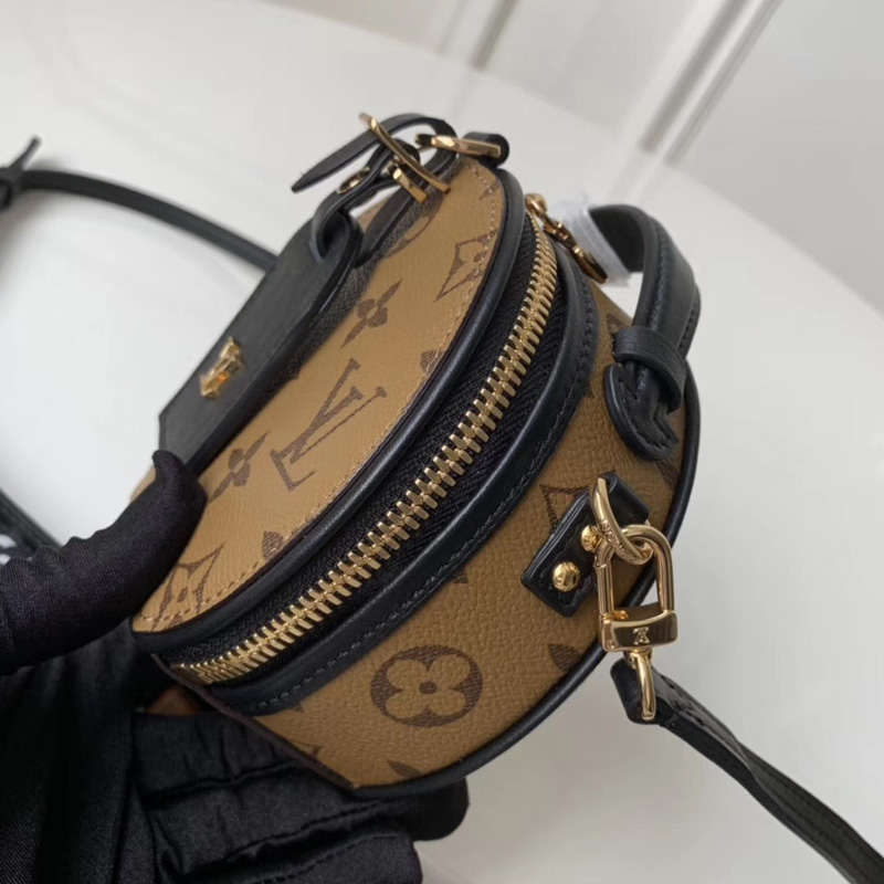M68276 LV MINI BOITE CHAPEAU 手袋 Monogram Reverse 涂层 LV圆饼包