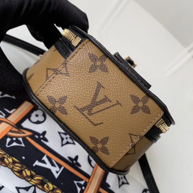M68276 LV MINI BOITE CHAPEAU 手袋 Monogram Reverse 涂层 LV圆饼包