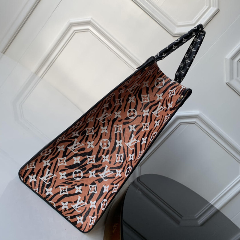 LOUIS VUITTON ロゴ入り巾着袋セット⑮ LOUIS VUITTON ロゴ入り巾着袋セット⑮ LOUIS VUITTON ロゴ入り