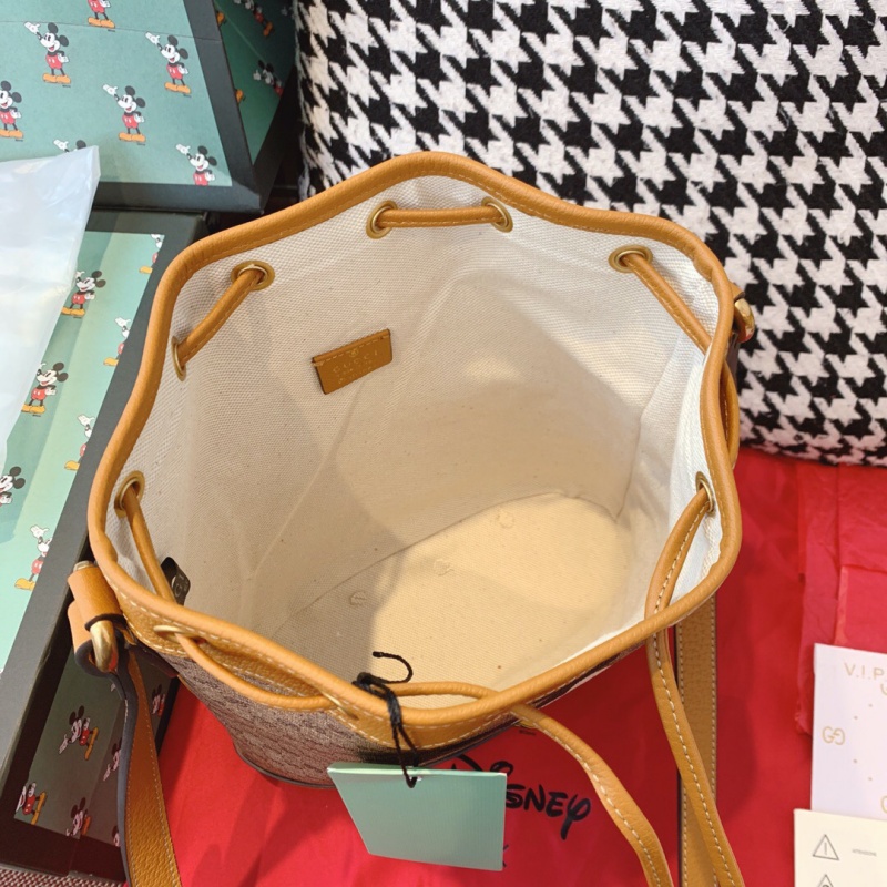 602691 Gucci2020新款Disney x Gucci米奇系列小号水桶包- 米兰站