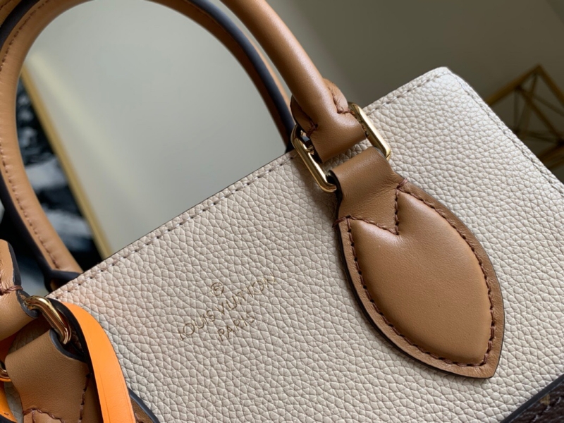 M45376 LV FOLD TOTE 中号手袋Monogram 帆布配小牛皮女包奶白色