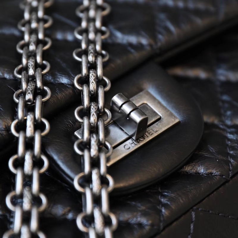 AS0874 Chanel香奈儿2.55迷你口盖包复古小牛皮与黑色金属- 米兰站