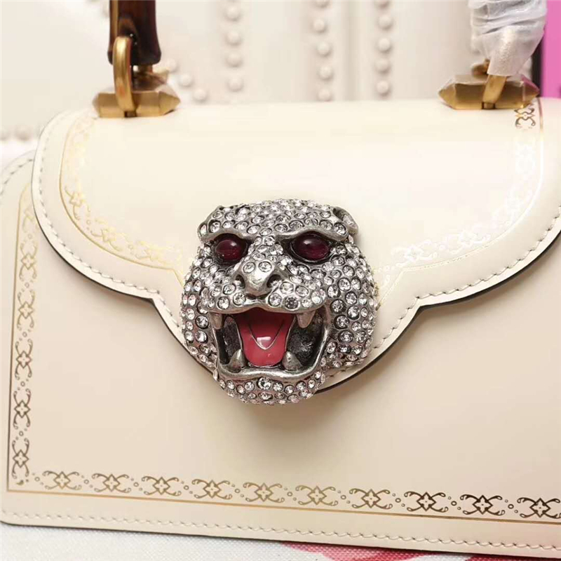 GUCCI エコバッグ エコバッグ GUCCI(グッチ) - 海外通販のBUYMA
