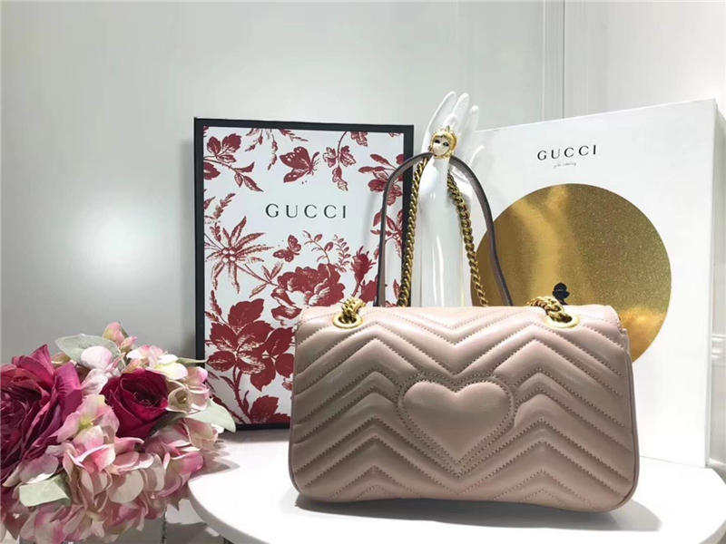 小物 GUCCI Gucci x adidas ZX 8000 Pink | Where To Buy | IE2266