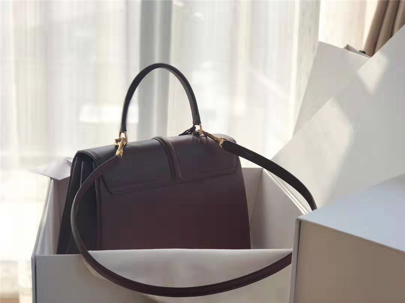 Celine包包 赛琳女负 19新款 金属锁扣 中号小牛皮包 Celine手提包女包
