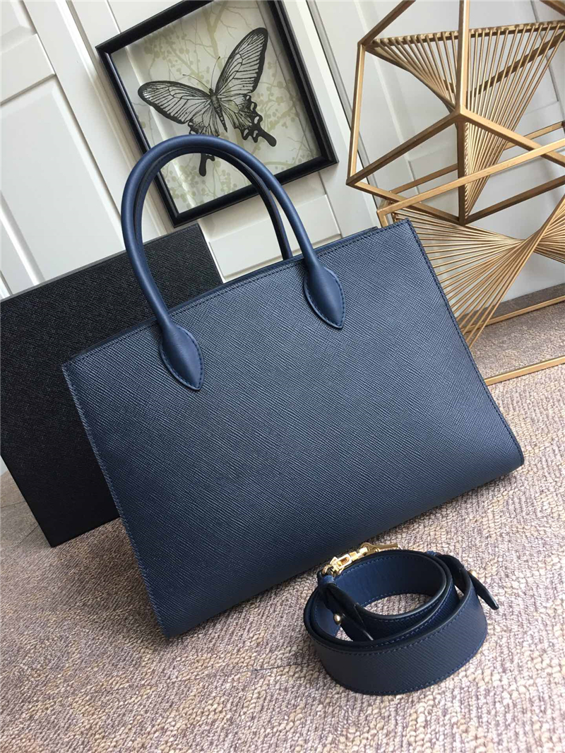 1BA153 Prada Prada