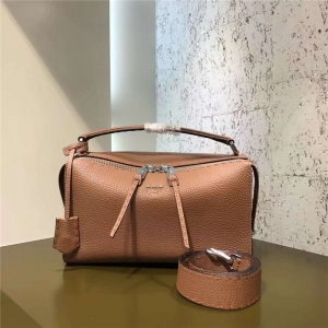 FENDI ҵ  8762 2017¿ ţƤŮʿ ʿٰ ɫ