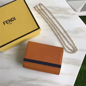 Fendi ҵ 2305 СţƤ ײɫƴƤ㵥  ɫ