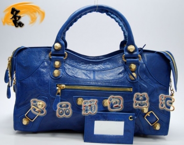 084328B  BalenciagaŮ  ҵ ƤʱŮ ɫ