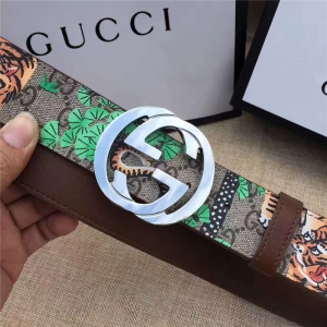 ų Gucci 2017Ʒ ־˫G Caleidoӡ 