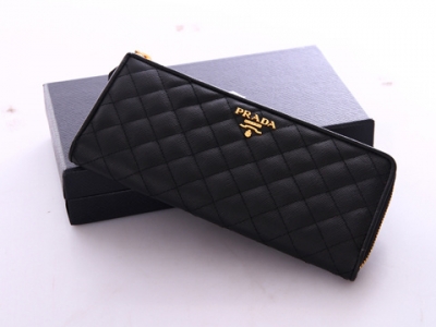 1M1183 PradaǮ ţƤӳ߰뿪ʽŮʿǮ Ǯ Prada¿ ɫ