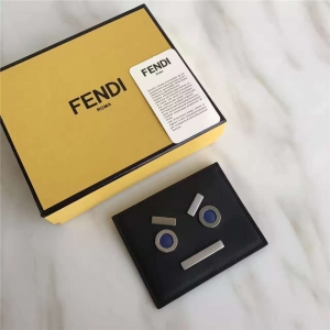 FENDI ҵ 2017¿ face СţƤв㿨Ƭ ɫ