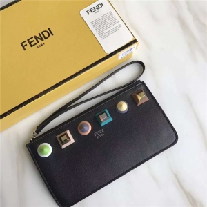 FENDI ҵ 1512 2017¿СţƤíװ˱Ǯ ɫ