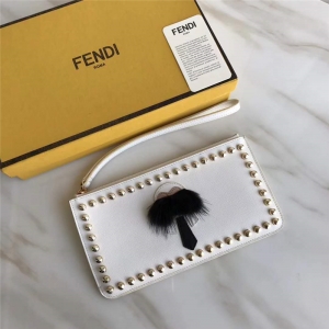 FENDI ҵ 151 2017¿ ţƤŮʿð Ϸүͷ ɫ