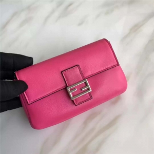 212 FENDI ҵ ʱװMICRO BAGUETTE ˫F  б õɫ