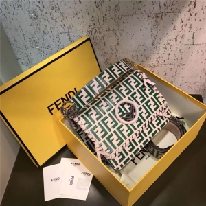 2821 Fendi ֯װδ ˫F͹ӡ־ ִ ɫ