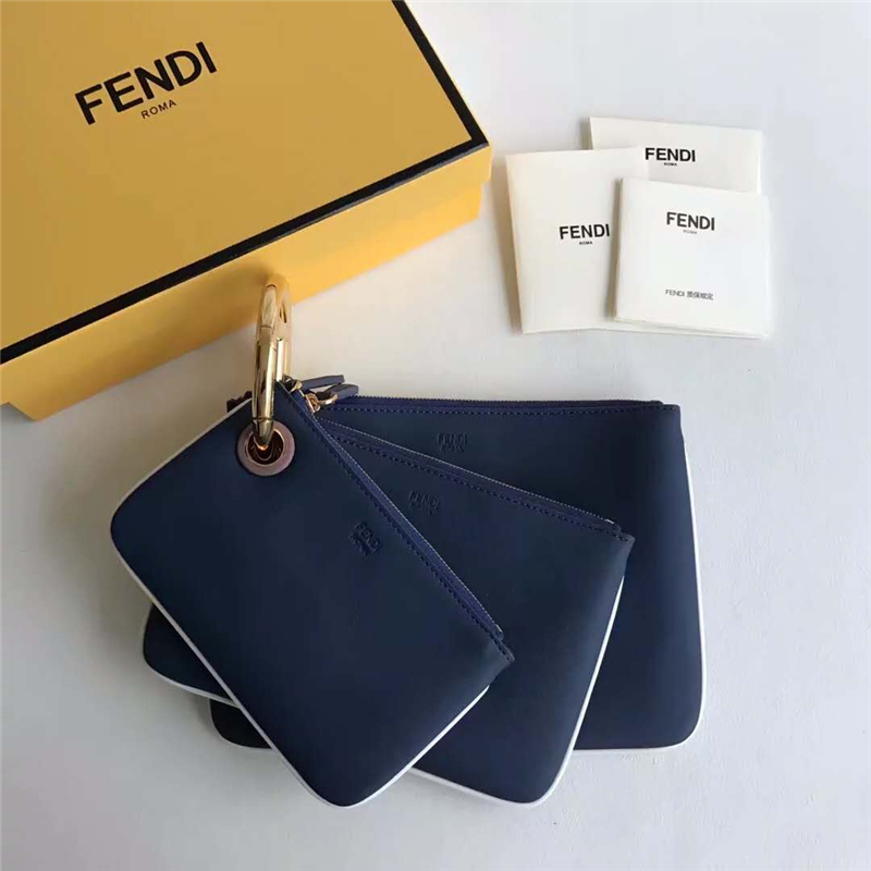 001 FENDIҵ F IS FEND  СţƤ ð ɫ