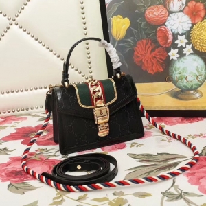 470270 Gucci Sylvie¿ ˿ƴƤ  ֯  ɫ