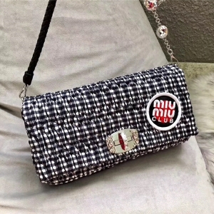 5BD233 MIUMIU ר¿ Ứѹ ʯ ڸ