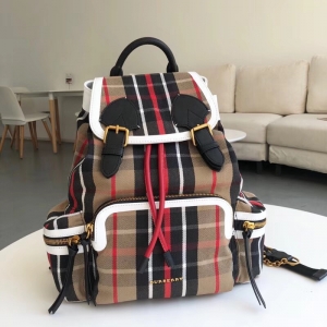 Burberry ͱñ ͱ  ɫ 