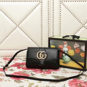 550129 Gucci Arliϵ С ˫G ż米 ɫ