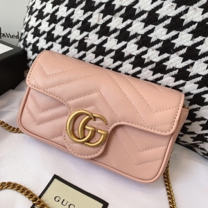 476433 Gucci GG Marmontϵ笷Ƥﳬִ ɫ