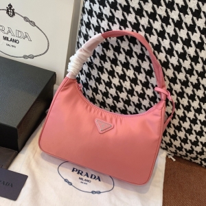 1NE515 Prada Re-Edition 2000 ִ ° ɫ