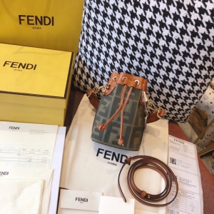 8BS010 Fendi Mon TresorСˮͰִ FendiŮ ҵˮͰ ɫ