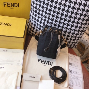 8BS010 Fendi Mon TresorСˮͰִ ҵˮͰ ɫ