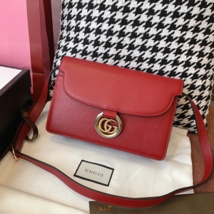 596478 Gucci 2019ﶬ˿кţƤ米 ų۵б ɫ