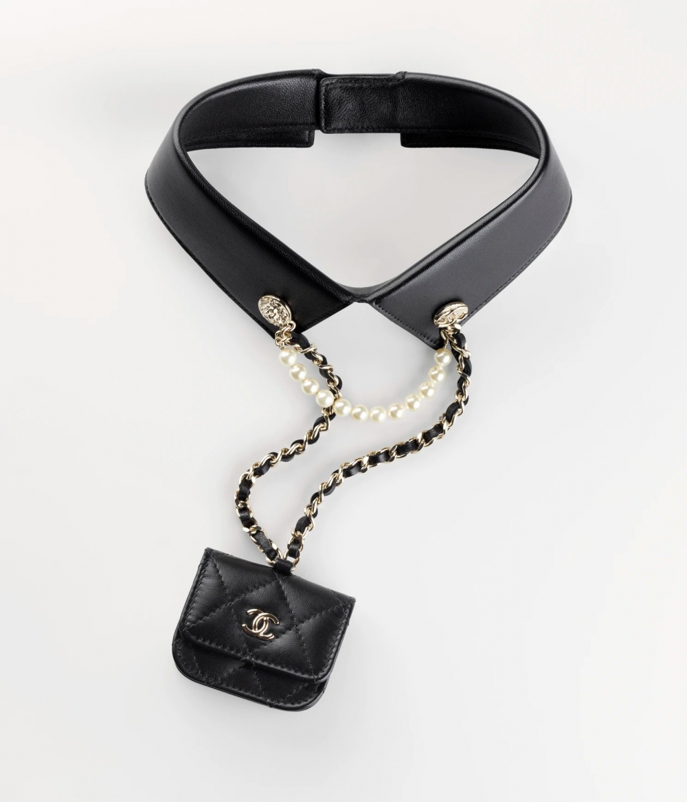 大活躍アイテム♪【CHANEL】手袋 CHANEL 2022 Métiers d'Art 球形小手袋、三合一小皮具等都不让你