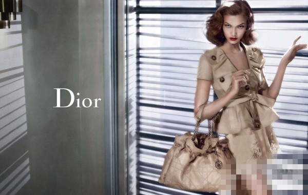 Karlie Klossջ ϰ2015Ʒ