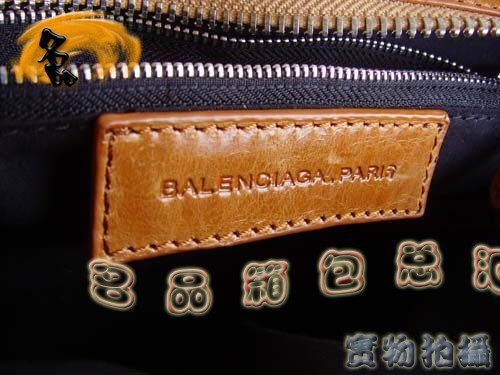 BALENCIAGA   BALENCIAGAŮ BALENCIAGA