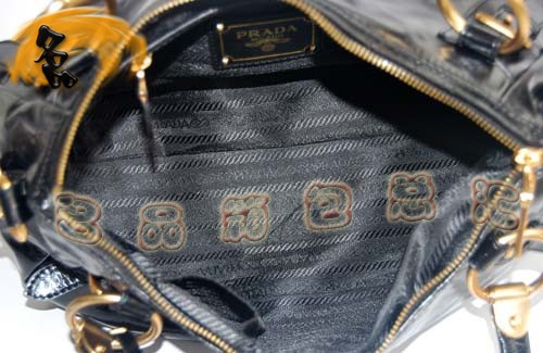 2971 Prada¿Ůʿб PradaʱŮ Prada ɫ