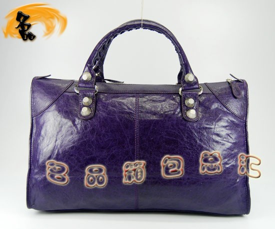 084324A BalenciagaŮ   ƤʱŮ ɫ
