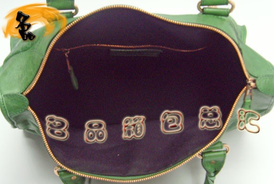 084324B BalenciagaŮ   ƤʱŮ ɫ