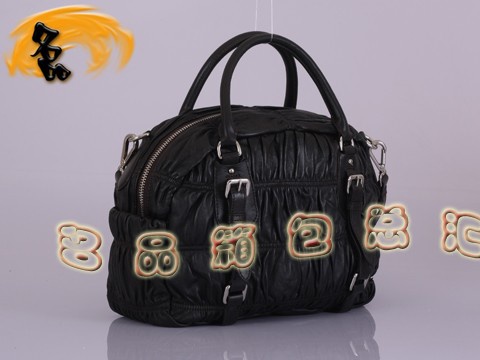 BL0397 ¿Ƥ Pradaб а PradaŮ ɫ
