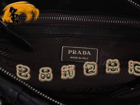 BN1336 普拉达最新款羊皮褶皱女士休闲包Prada手提包Prada斜挎包