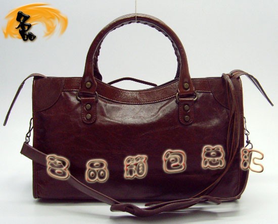 115748S  һ  Balenciaga ƤʱŮ ɫ