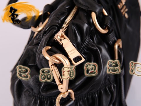 BN1790 ¿ϵƤŮ Prada Pradaб ˮ ɫ