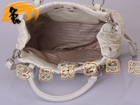 BN1791 ¿ƤʱŮʿа Prada Pradaб ɫ