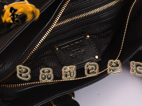 BR1180  Pradaб ¿ʱа PradaŮ  ɫ