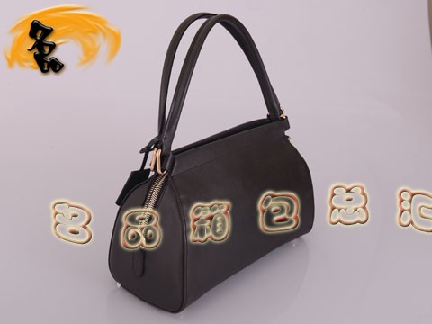 BR4418  Prada  ¿Ůʿа ͷţƤŮ ɫ