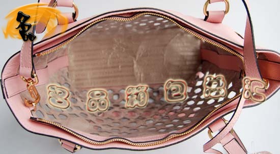 1023 Prada ¿ ʱŮʿ PradaŮ ԭһһƷ ۺɫ