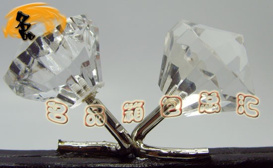 29200 Prada ְ PradaʱŮʿ ¿Ů ɫ