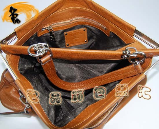 80068 Prada Pradaʱа б ¿Ů ǳɫ